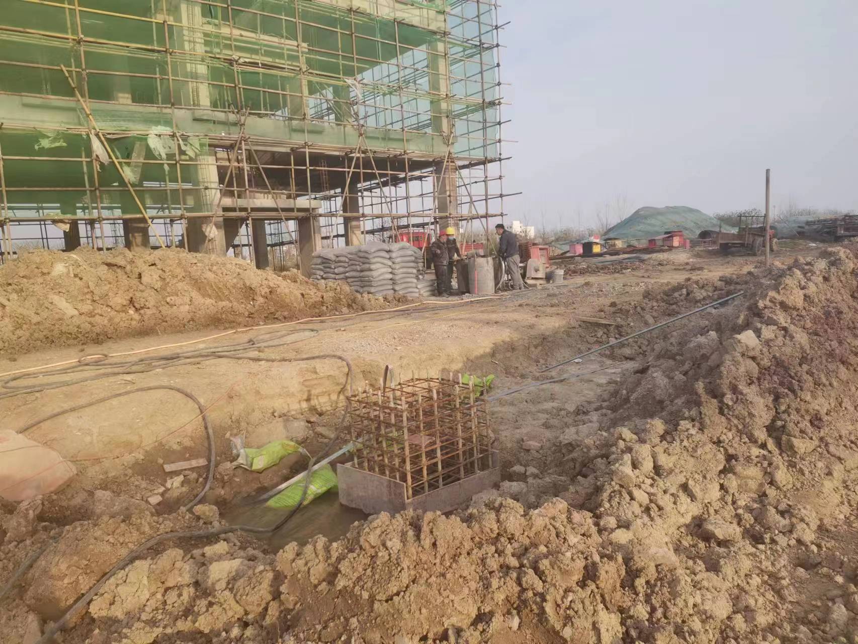 阜南当桥梁出现裂缝的时候应该及时加固修补